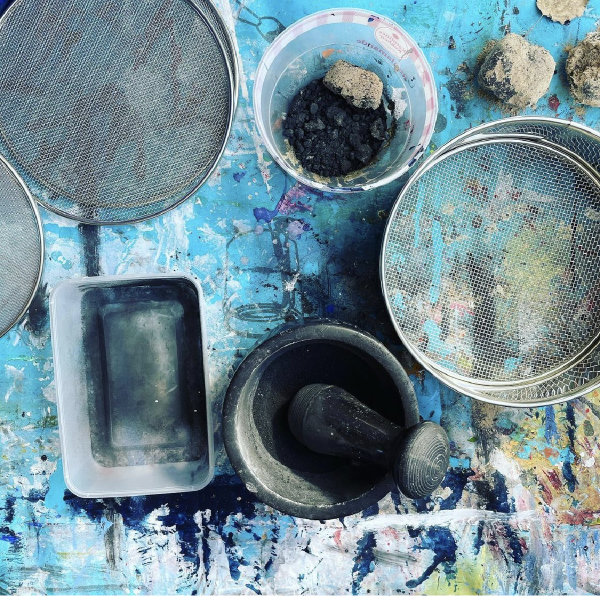 Farben entstehen - Creating Colours - Laver Farver